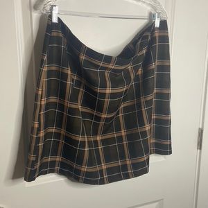 Plus Plaid brown skirt